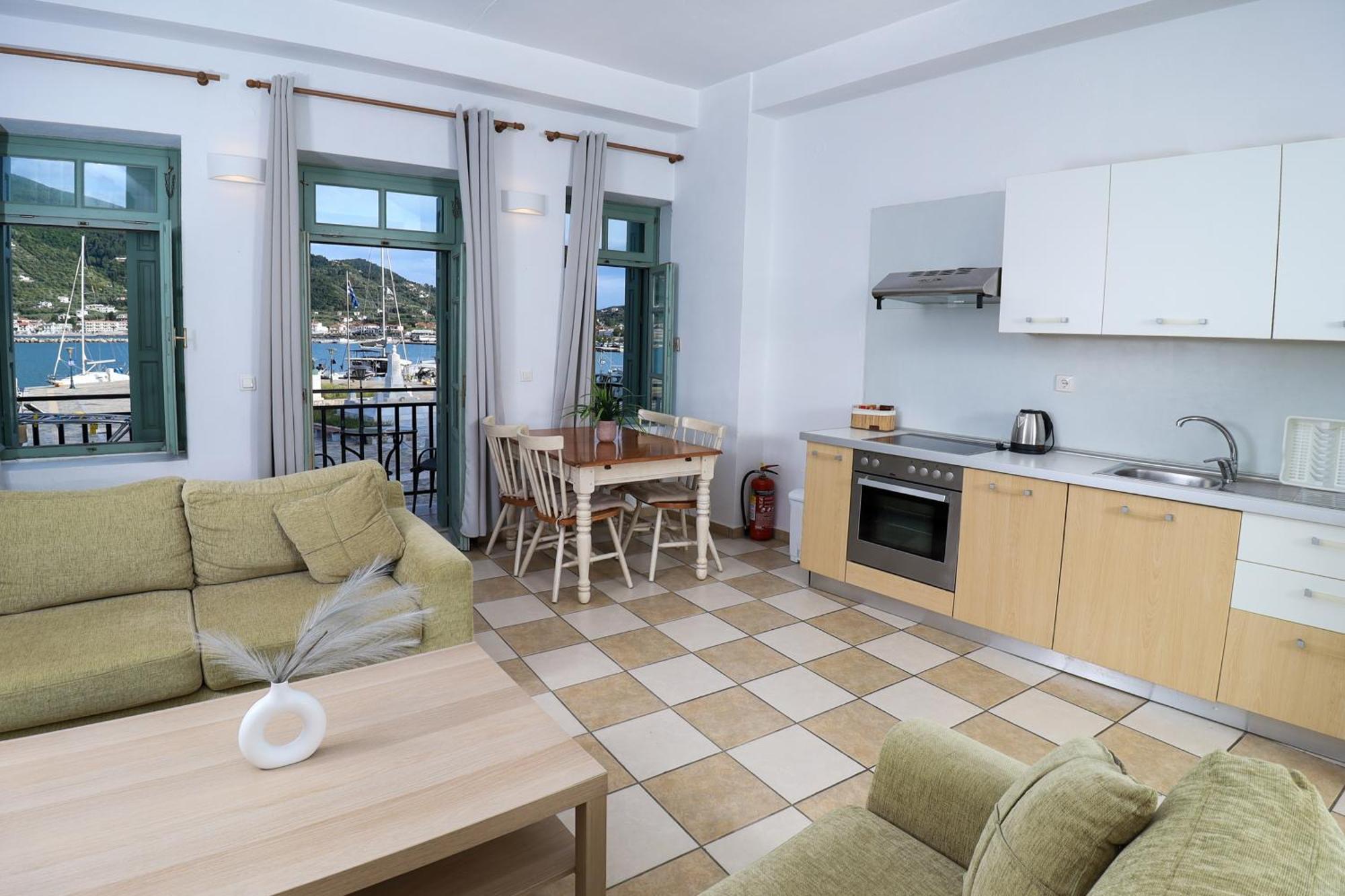 Faros Coastal Apartments Skopelos Exterior foto